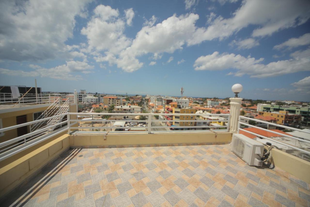 Bnb Tropical Island Aparthotel - Corales Del Sur - Santo Domingo Este Eksteriør billede