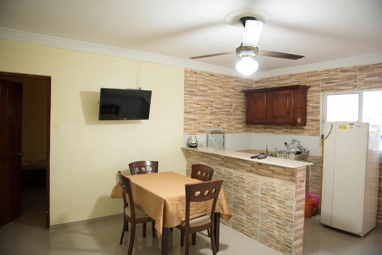Bnb Tropical Island Aparthotel - Corales Del Sur - Santo Domingo Este Eksteriør billede