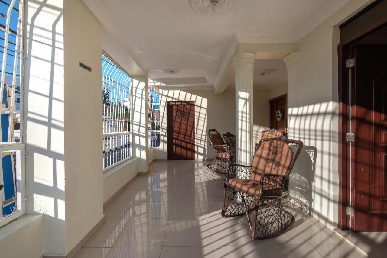 Bnb Tropical Island Aparthotel - Corales Del Sur - Santo Domingo Este Eksteriør billede