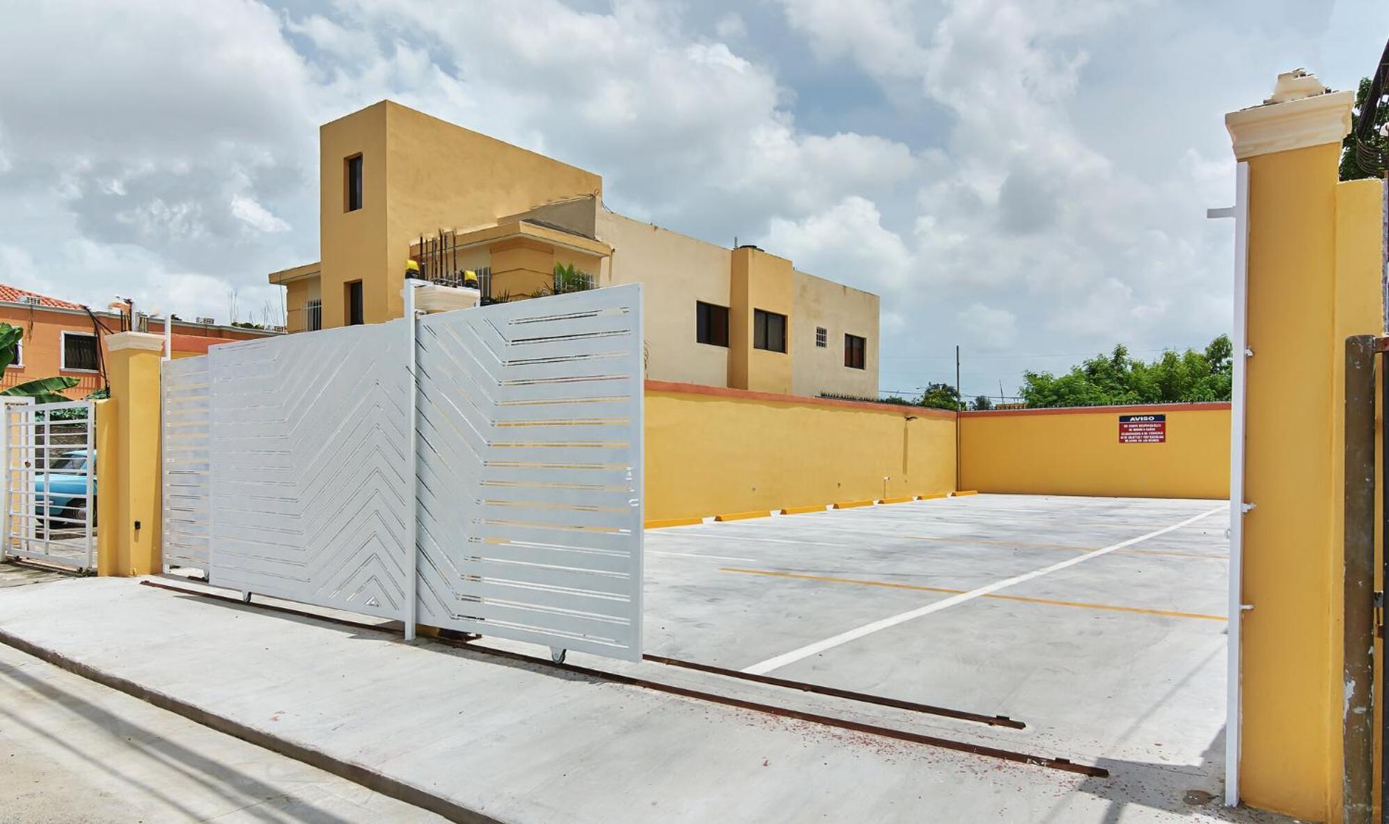 Bnb Tropical Island Aparthotel - Corales Del Sur - Santo Domingo Este Eksteriør billede